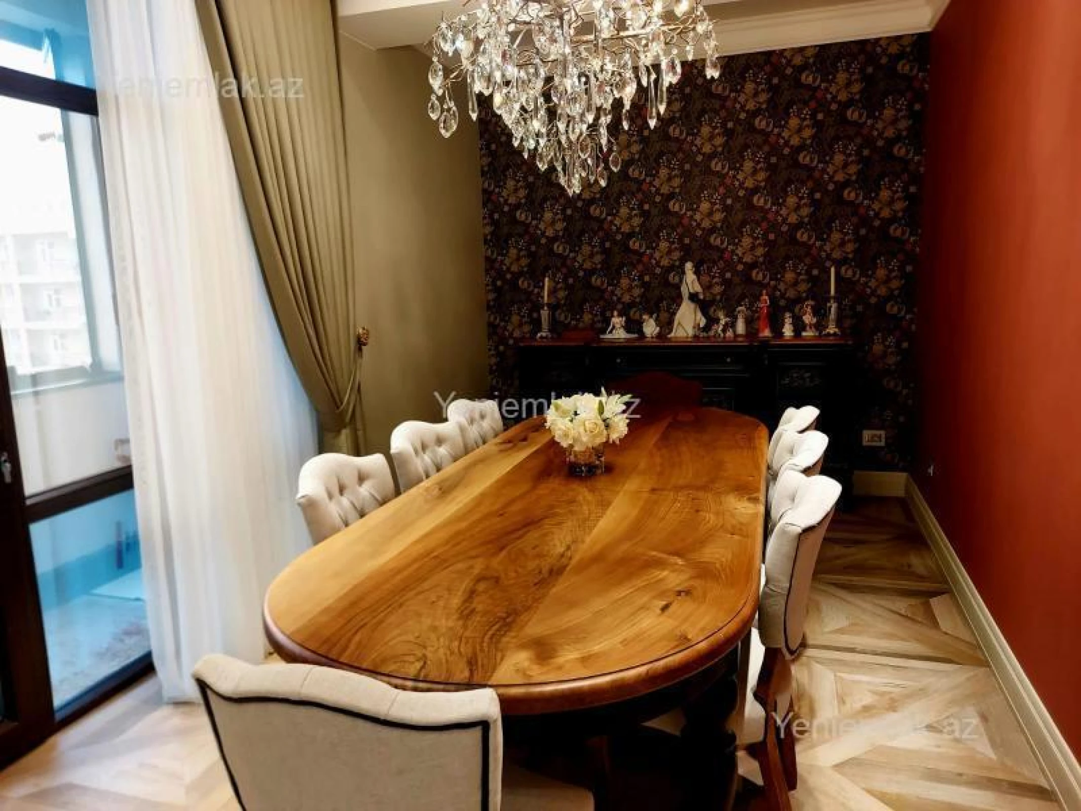 Satılır 4 otaqlı yeni tikili 162 m²