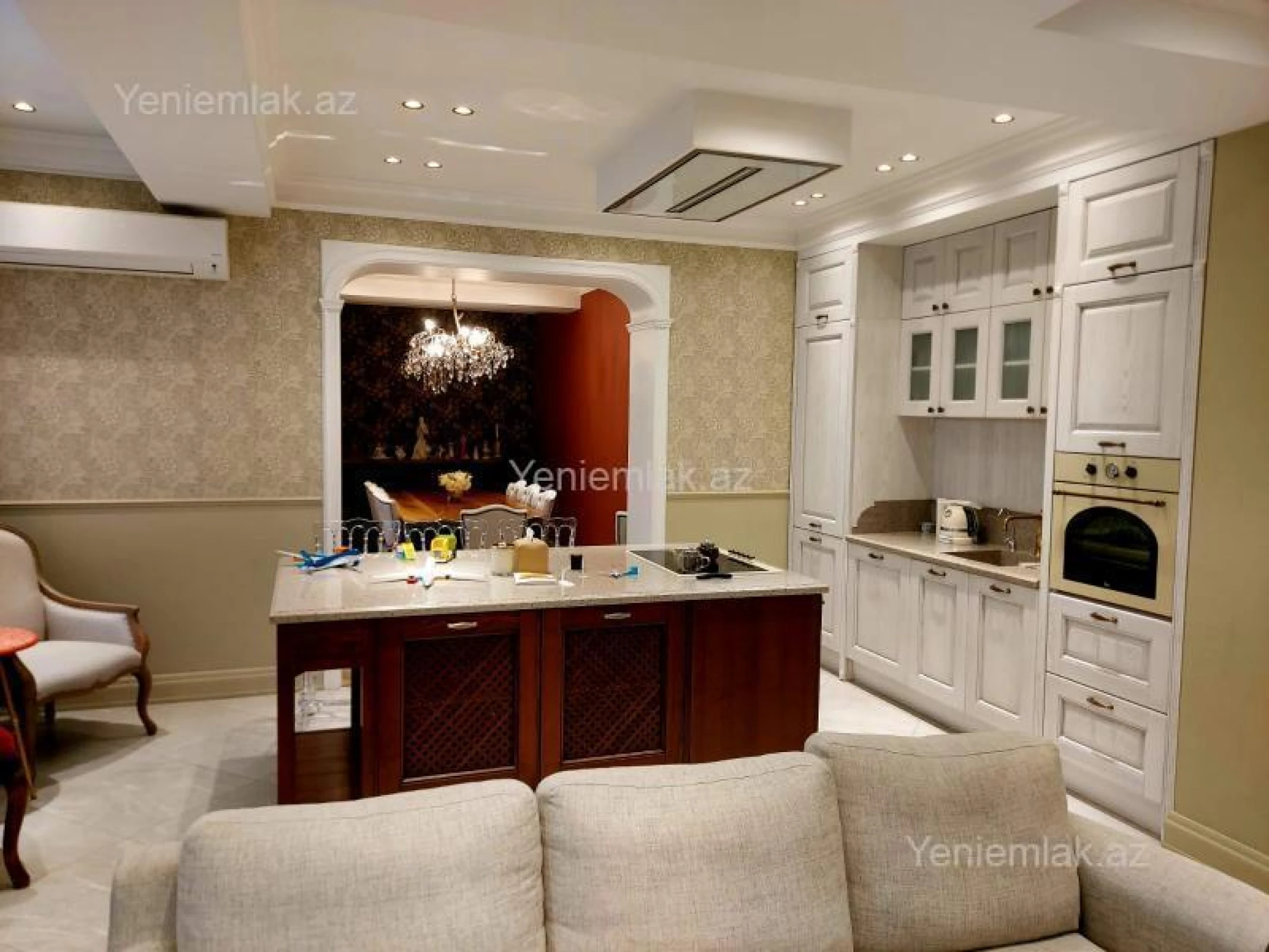 Satılır 4 otaqlı yeni tikili 162 m²