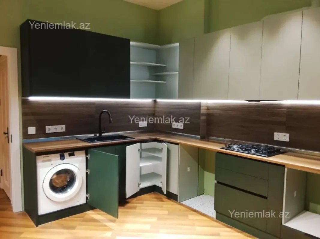 Satılır 2 otaqlı köhnə tikili 65 m²