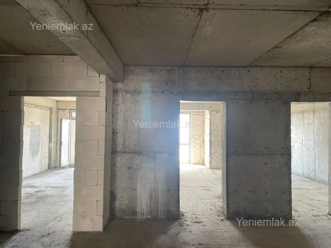 Satılır 4 otaqlı yeni tikili 205 m²