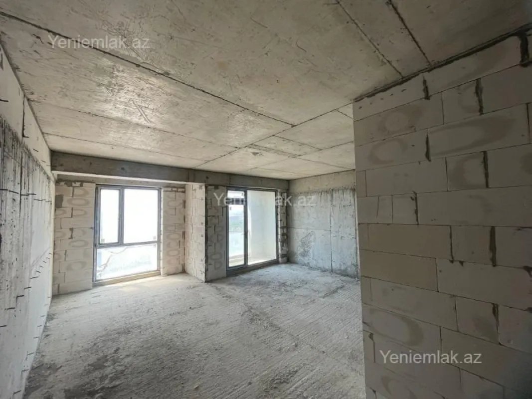Satılır 4 otaqlı yeni tikili 205 m²