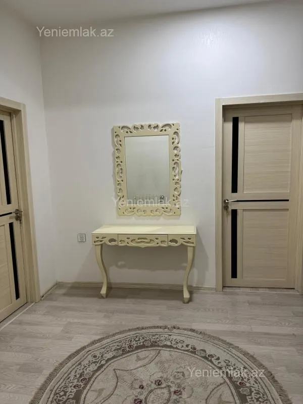 Satılır 3 otaqlı yeni tikili 120 m²