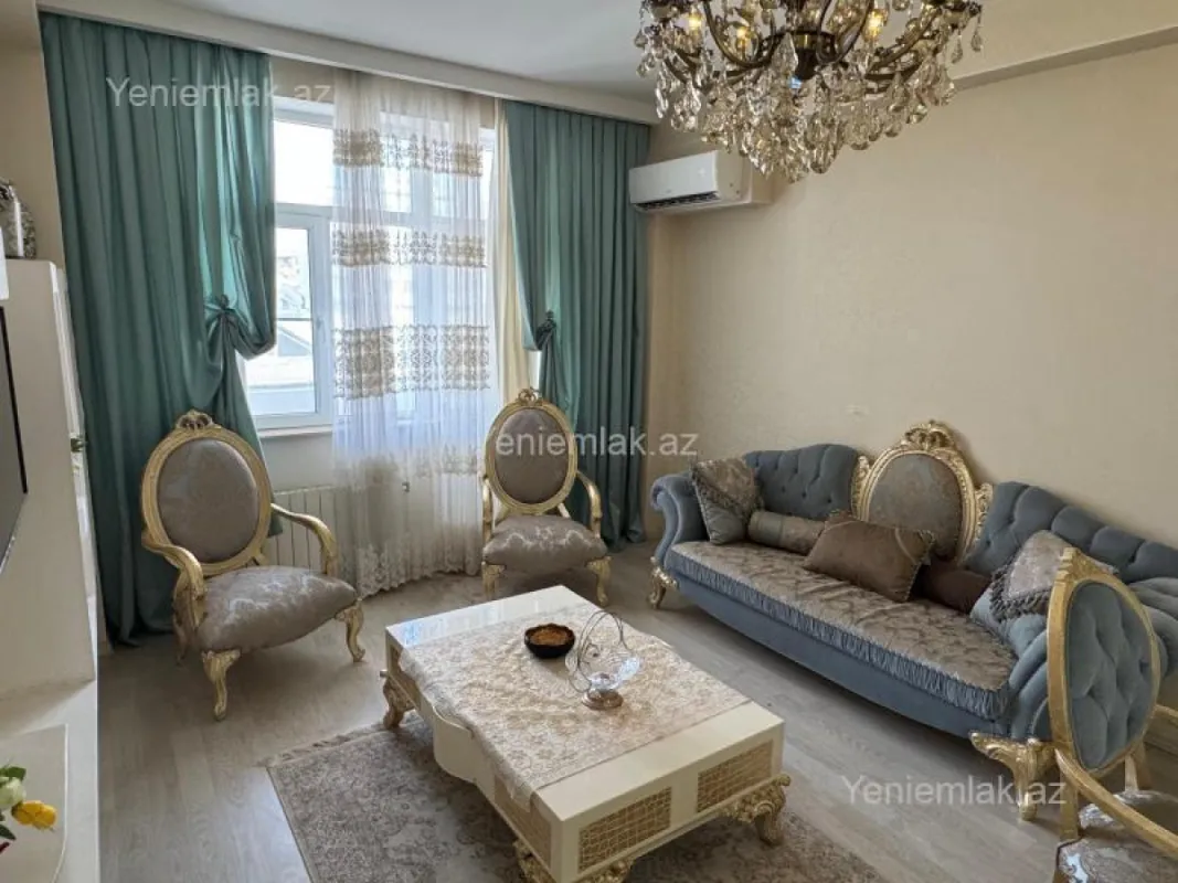 Satılır 3 otaqlı yeni tikili 120 m²