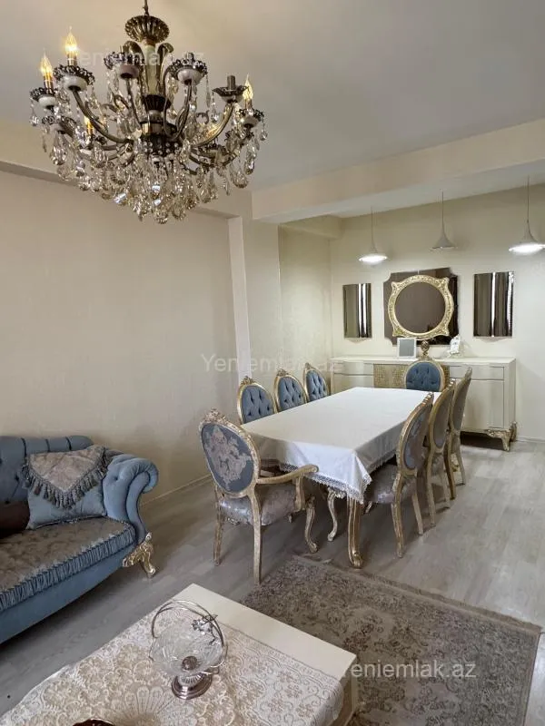 Satılır 3 otaqlı yeni tikili 120 m²