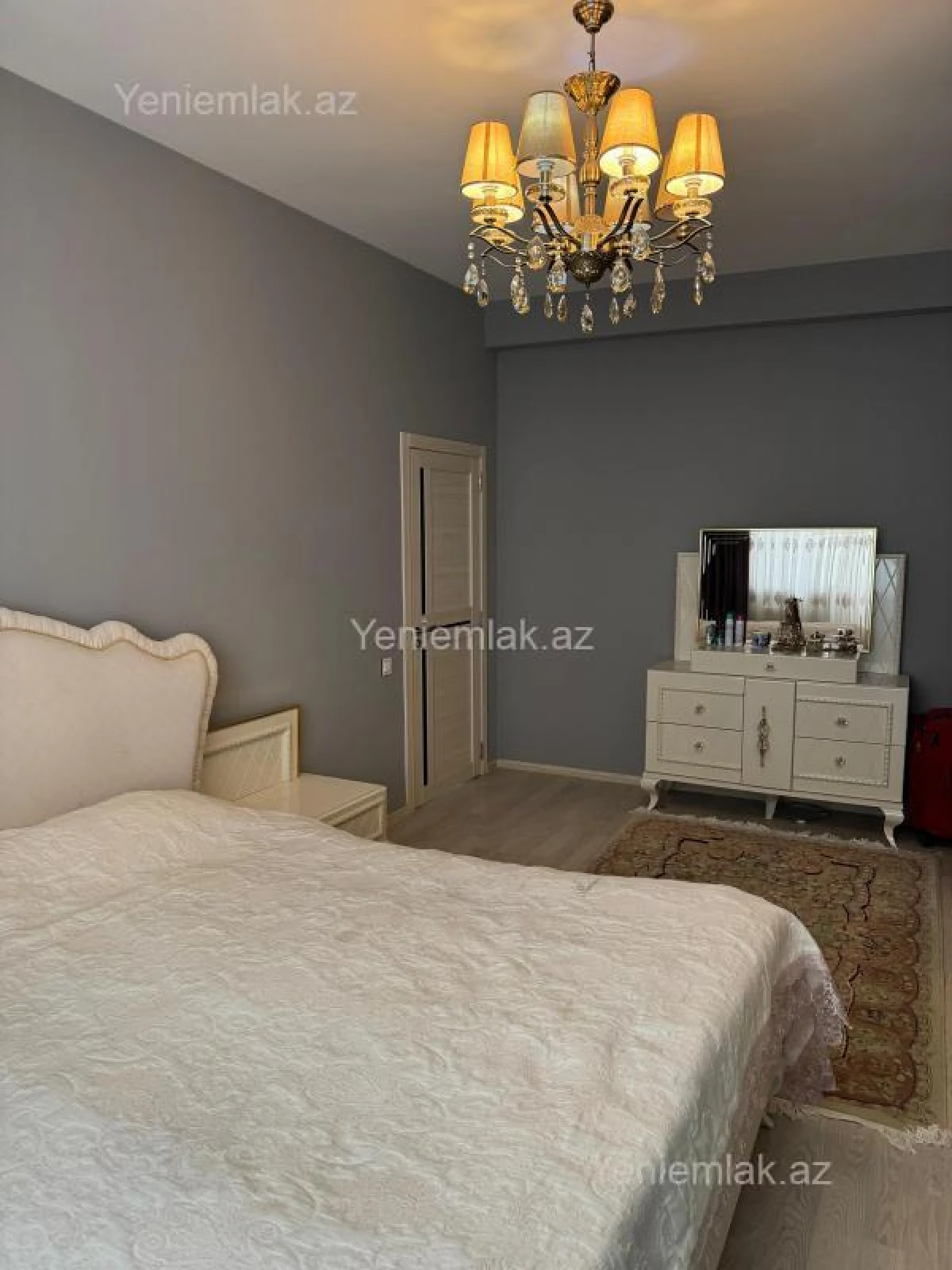 Satılır 3 otaqlı yeni tikili 120 m²