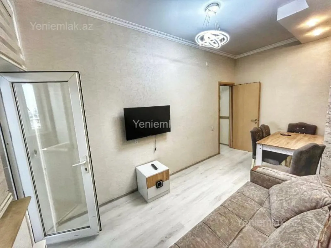Satılır 2 otaqlı yeni tikili 50 m²