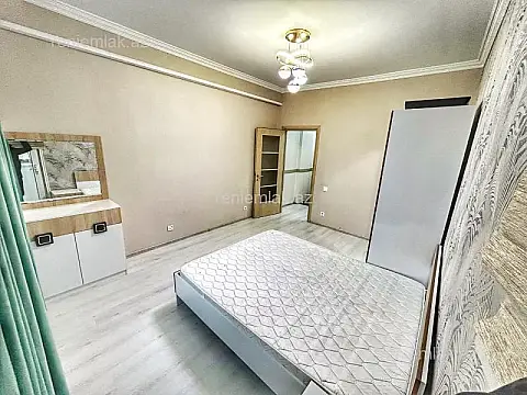 Satılır 2 otaqlı yeni tikili 50 m²