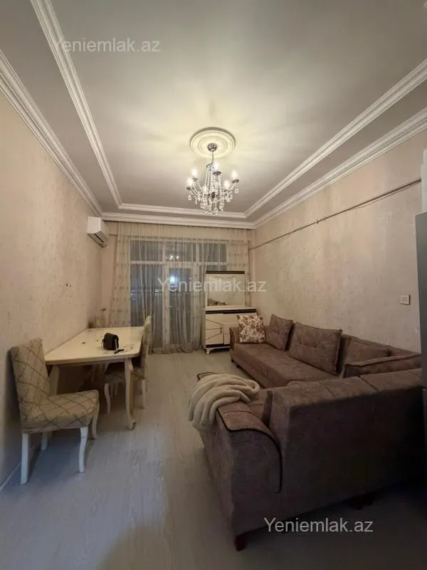 Satılır 1 otaqlı yeni tikili 44 m²