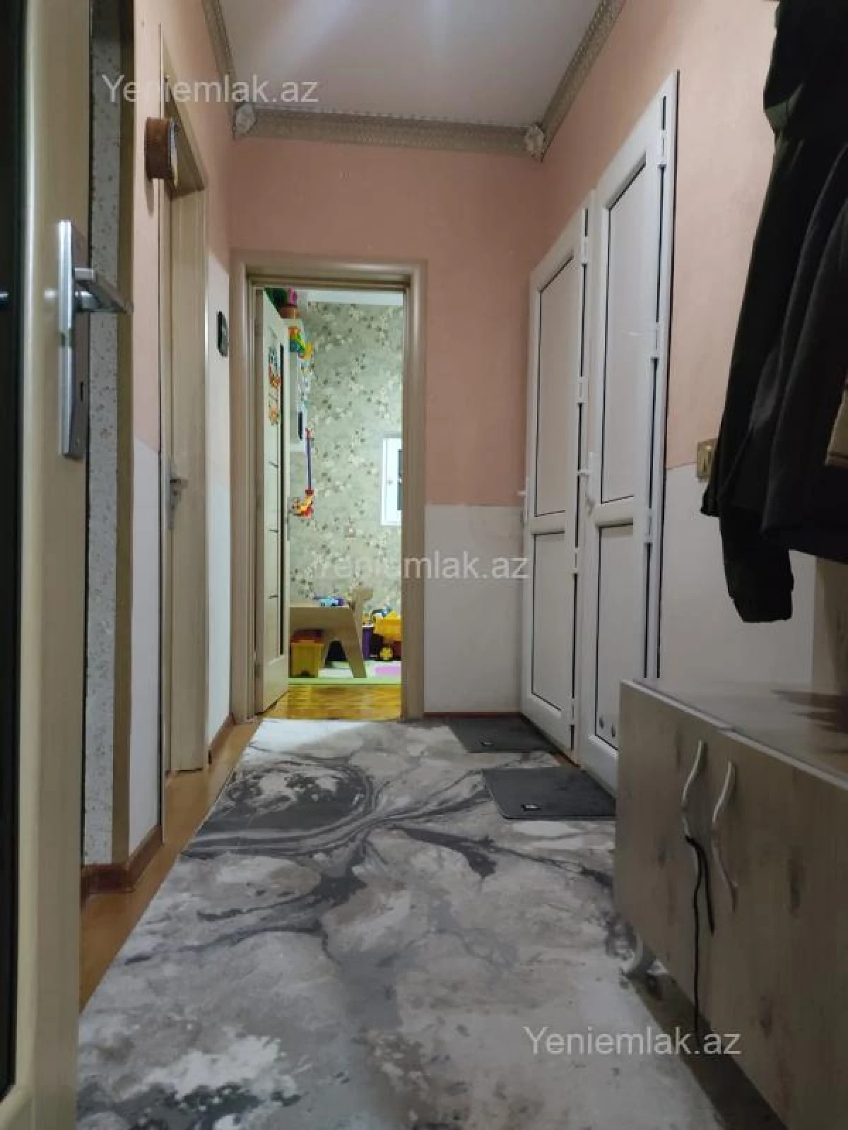 Satılır 3 otaqlı köhnə tikili 65 m²