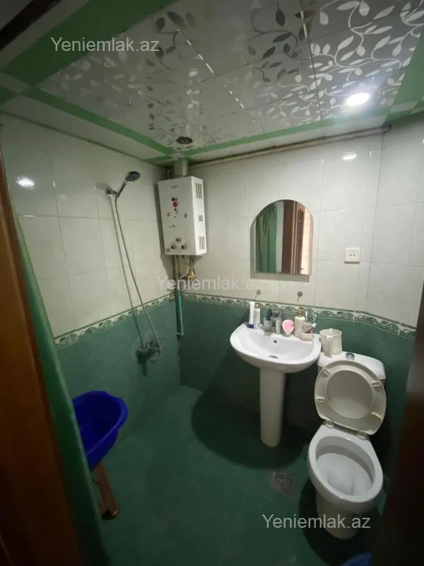 Satılır 2 otaqlı köhnə tikili 50 m²