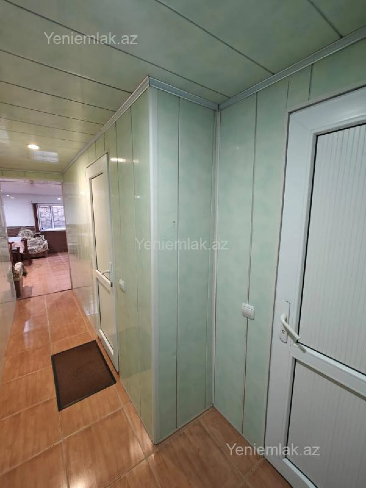 Satılır 5 otaqlı həyət evi 140 m²