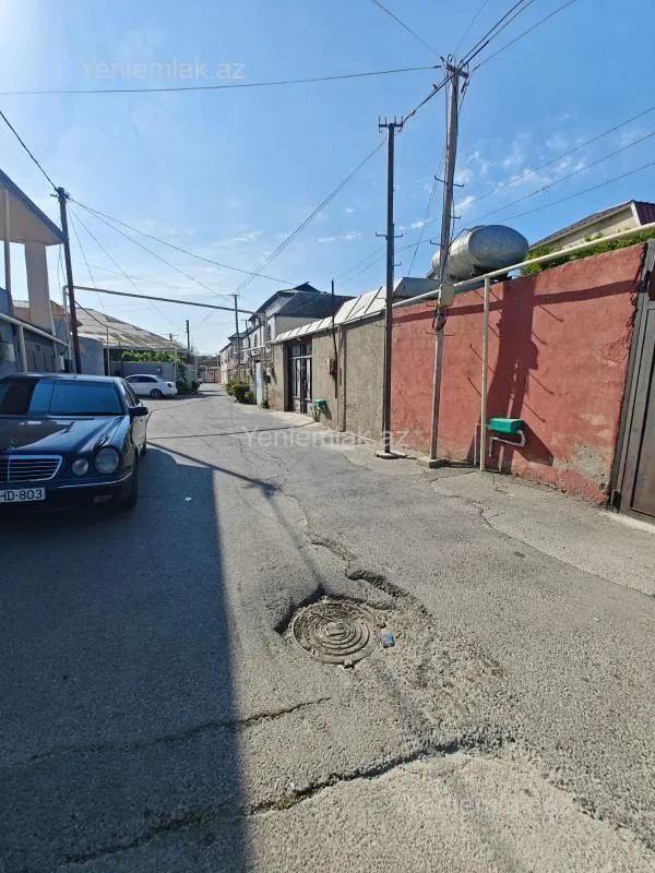 Satılır 5 otaqlı həyət evi 140 m²