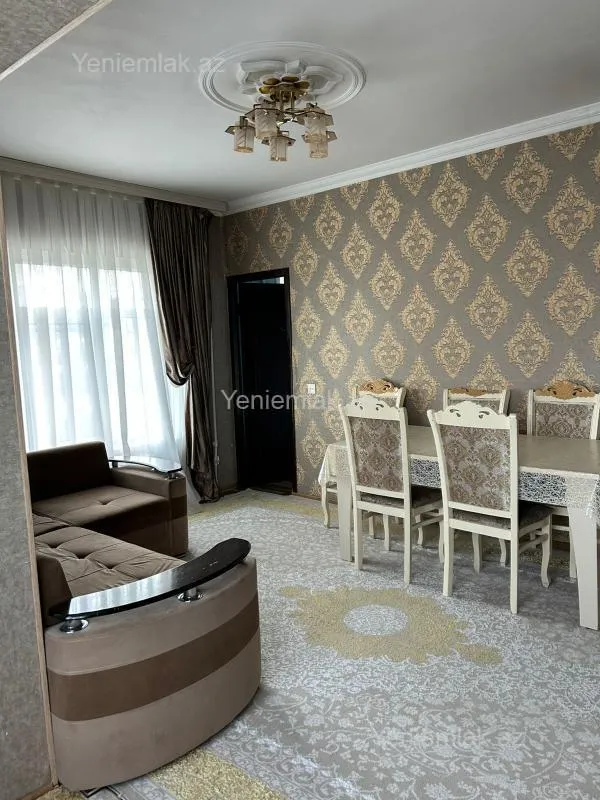 Satılır 2 otaqlı köhnə tikili 45 m²