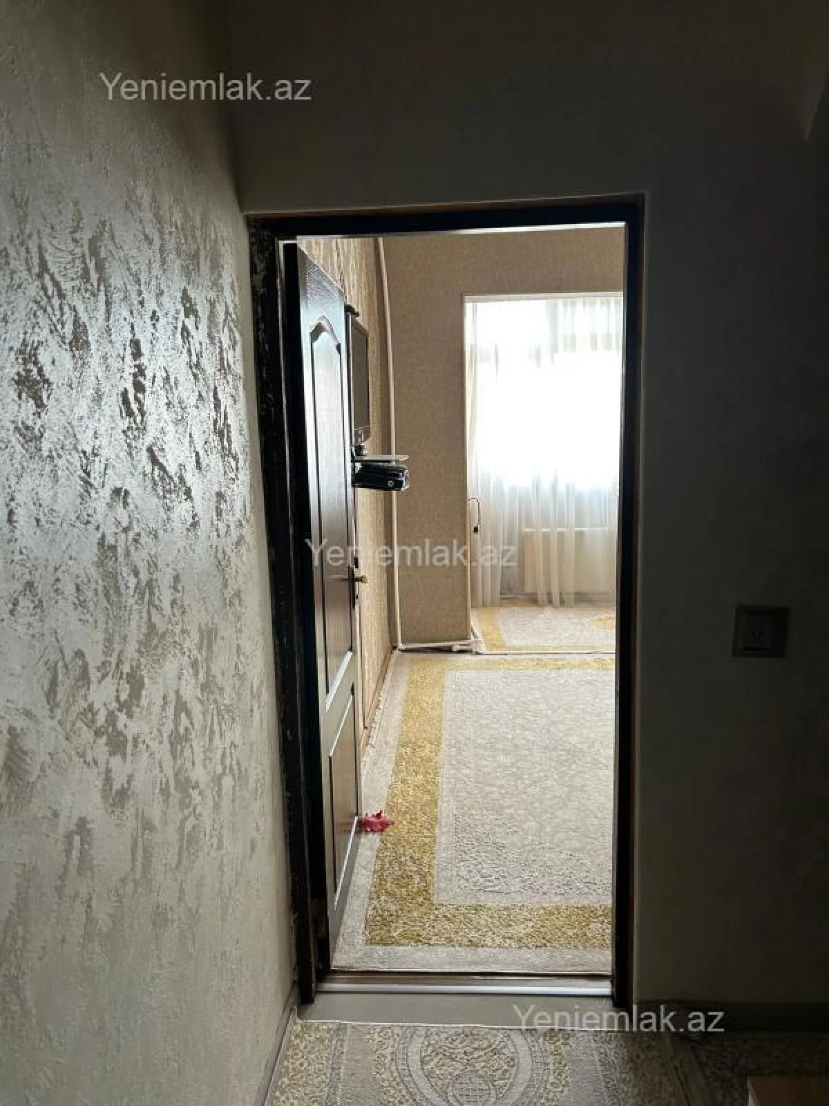 Satılır 2 otaqlı köhnə tikili 45 m²