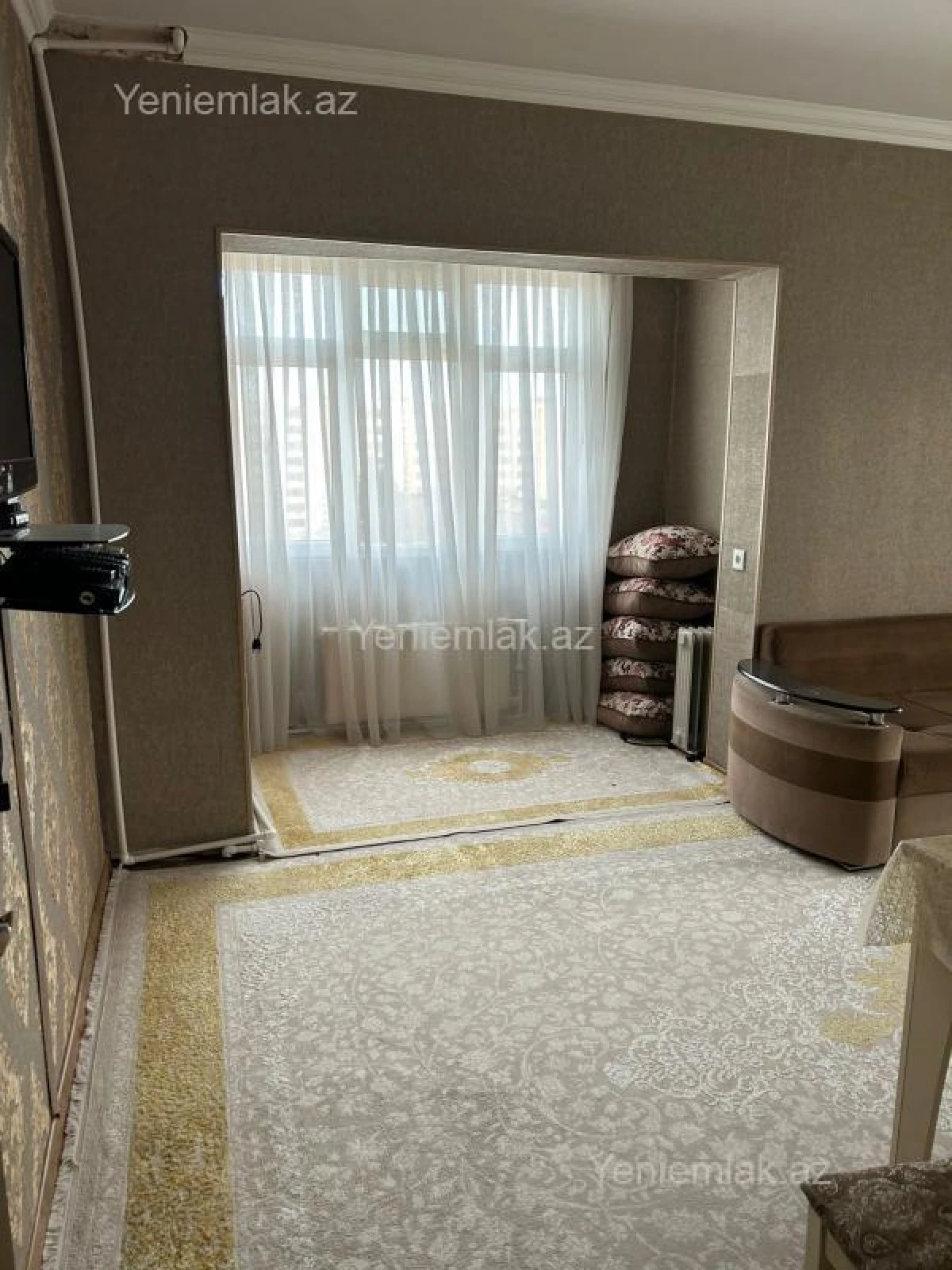Satılır 2 otaqlı köhnə tikili 45 m²