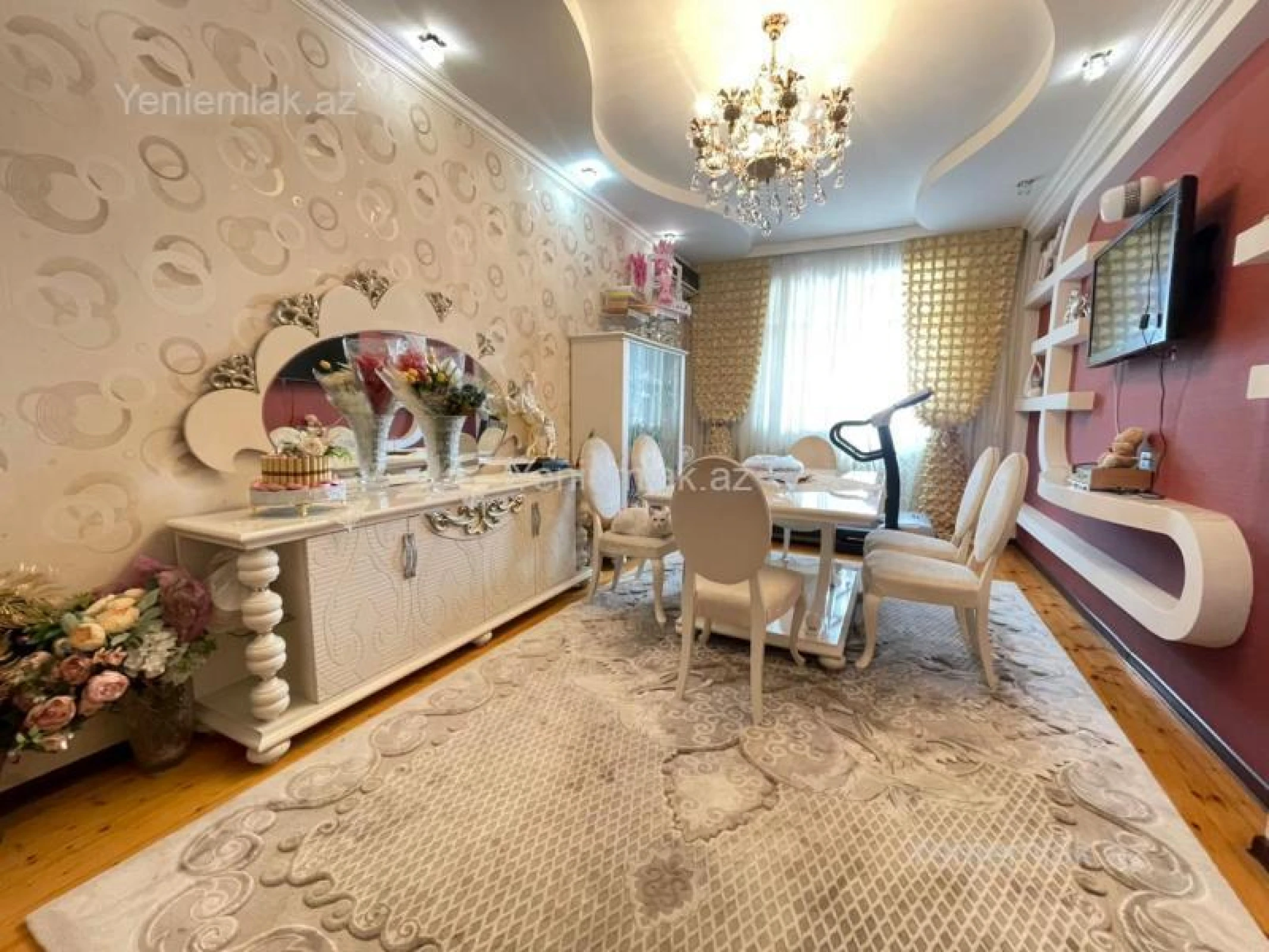 Satılır 3 otaqlı yeni tikili 105 m²