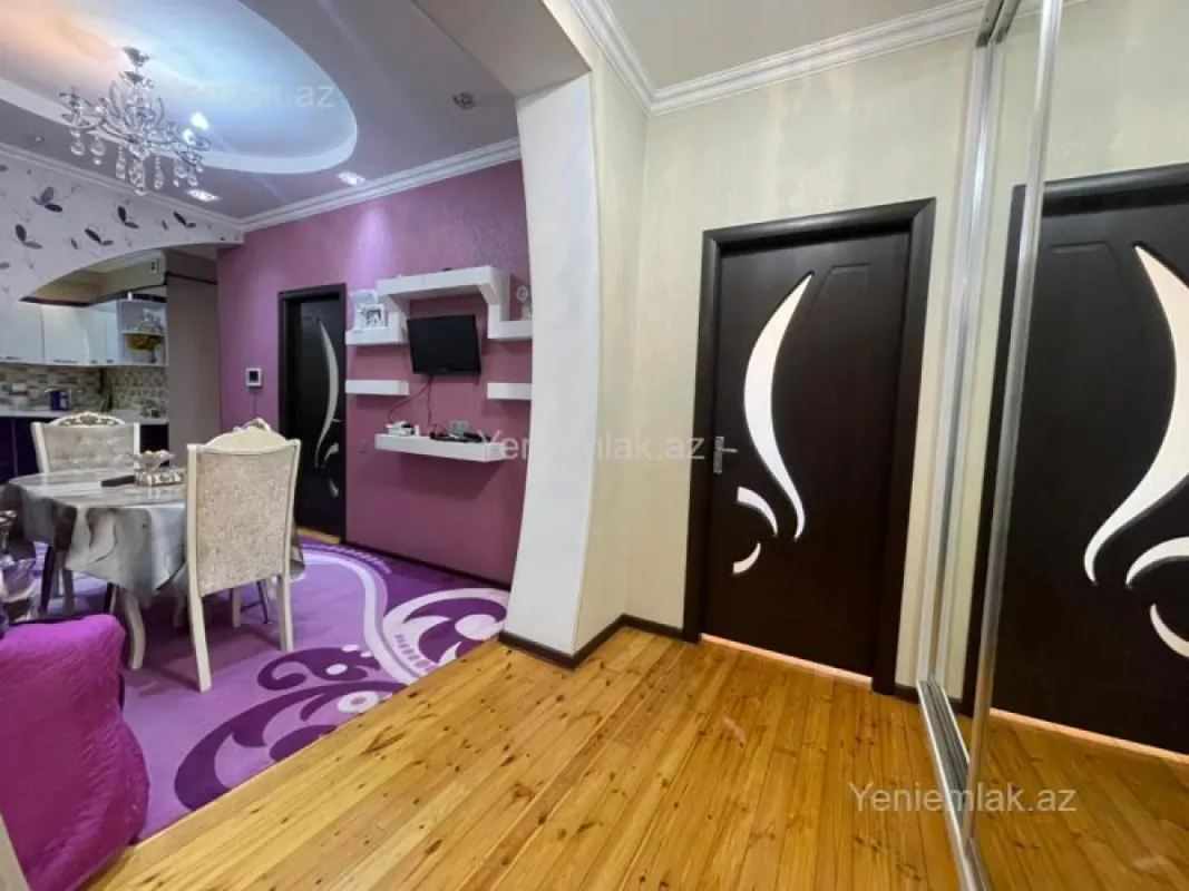 Satılır 3 otaqlı yeni tikili 105 m²