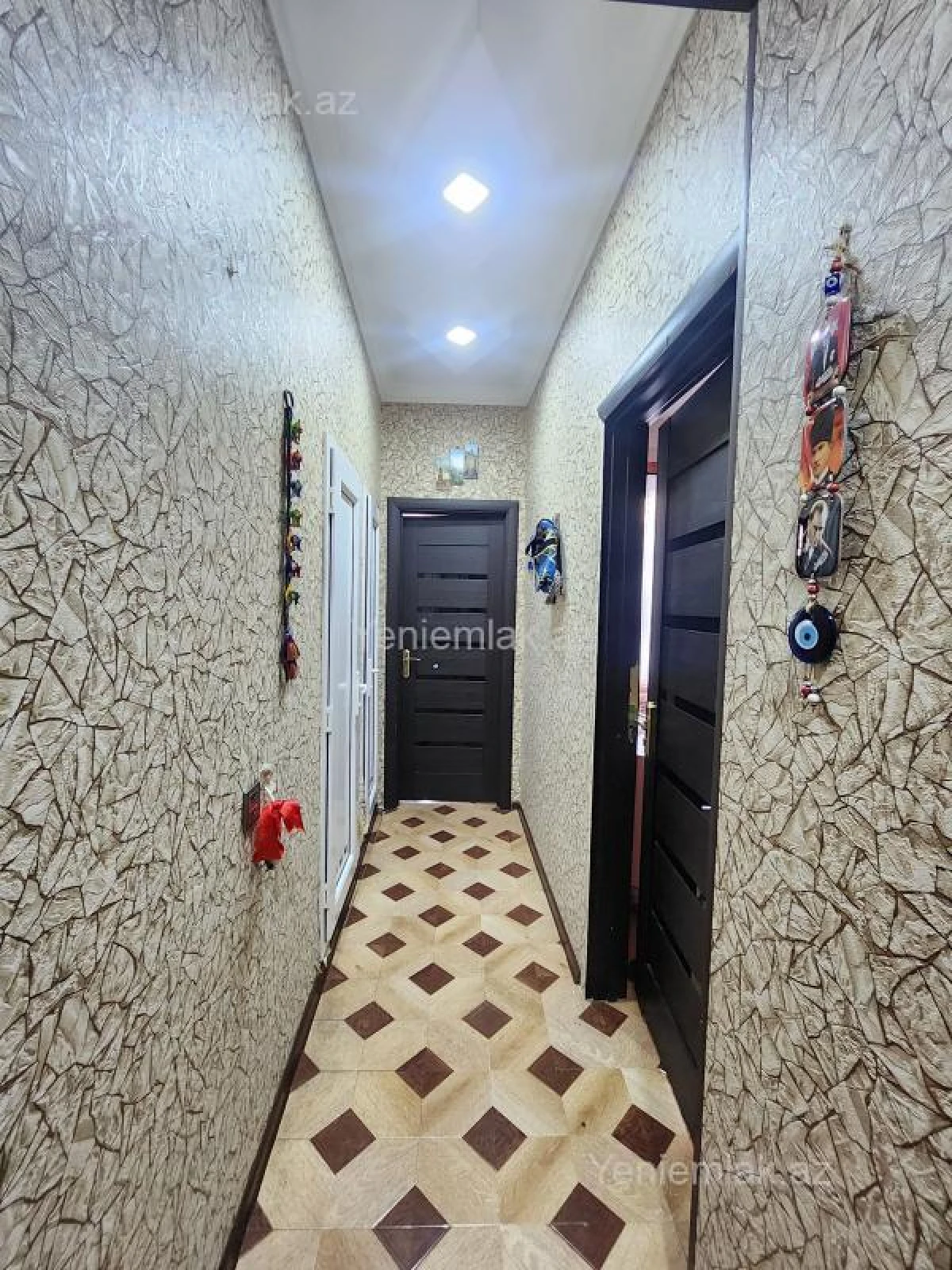 Satılır 2 otaqlı köhnə tikili 48 m²