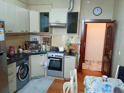 Satılır 3 otaqlı yeni tikili 88 m²