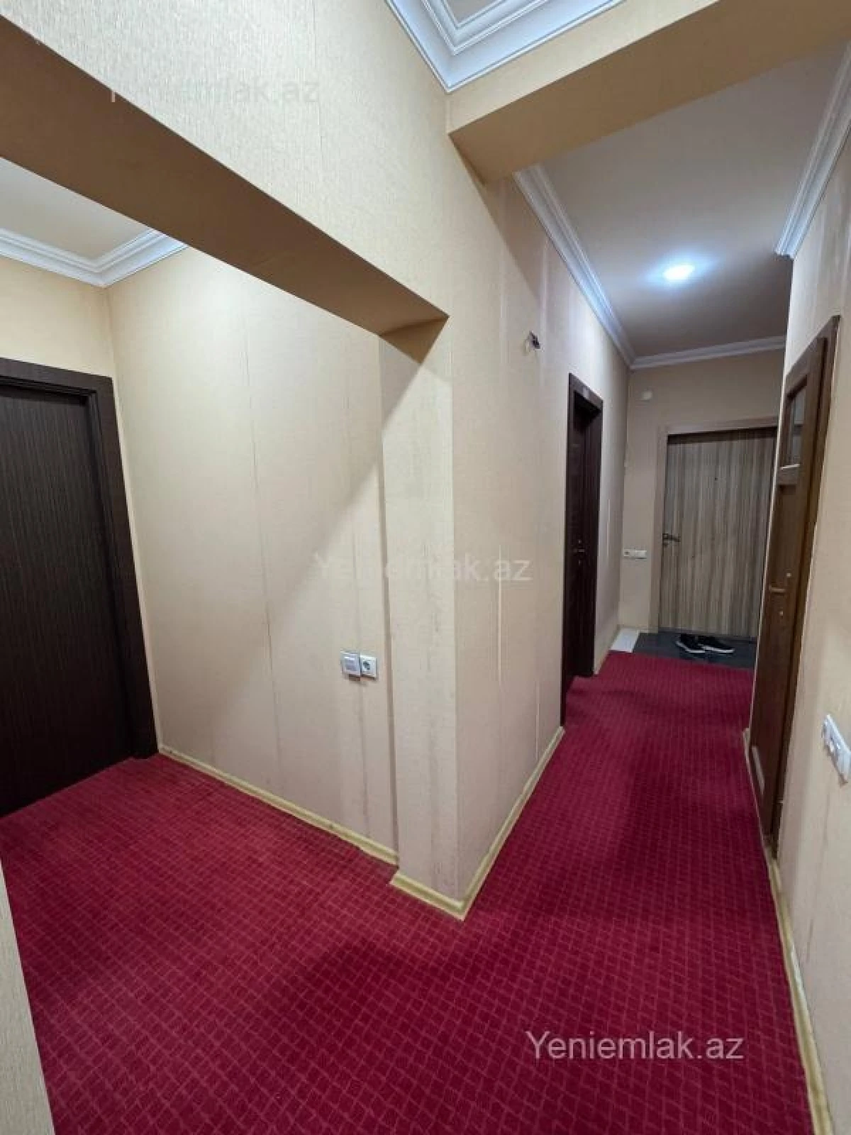 Satılır 3 otaqlı yeni tikili 75 m²