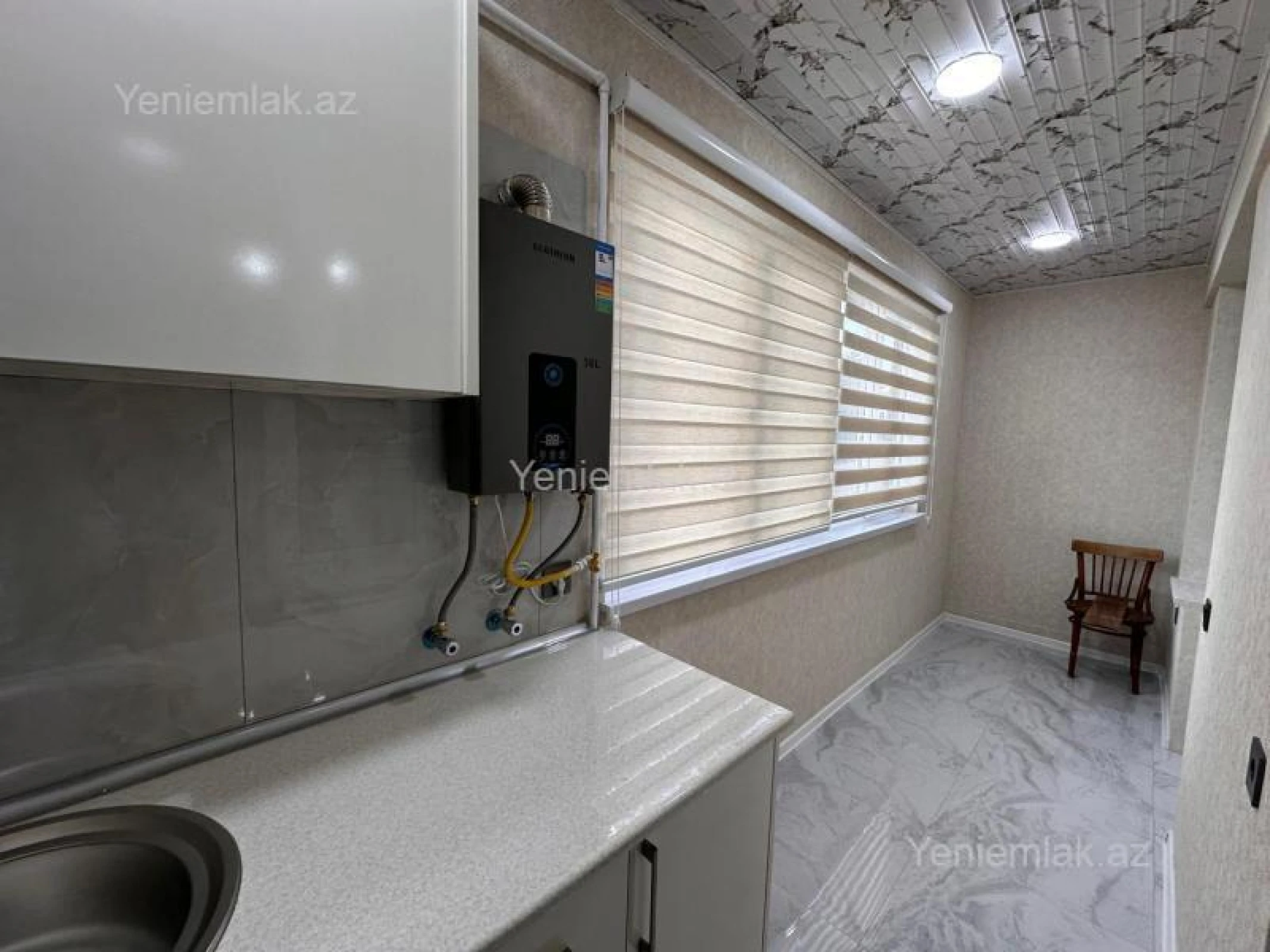 Satılır 2 otaqlı köhnə tikili 50 m²