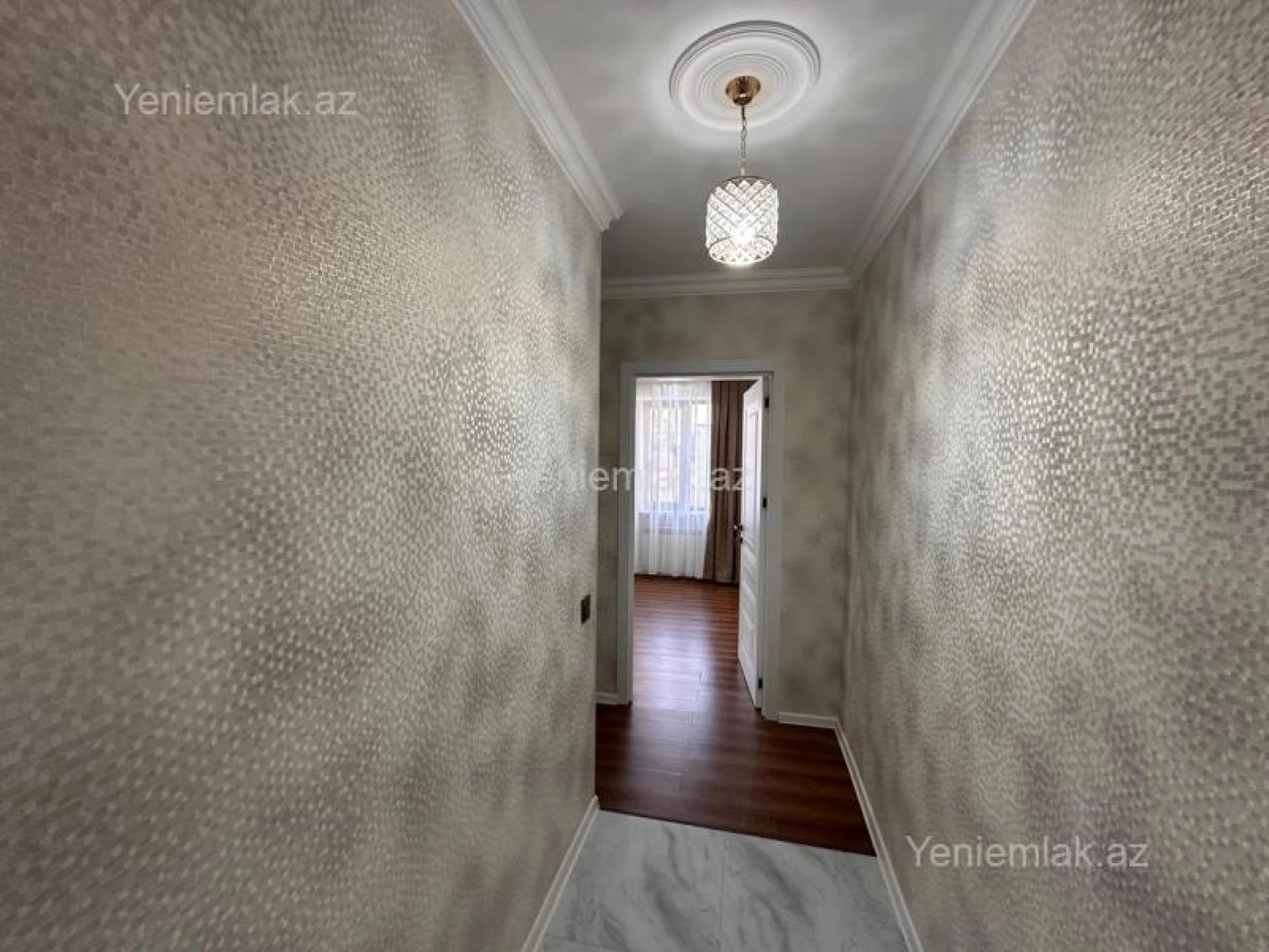 Satılır 2 otaqlı köhnə tikili 50 m²