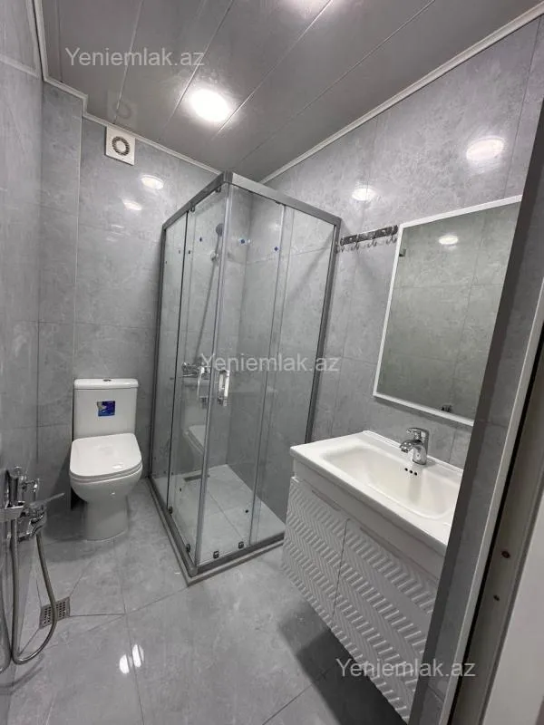 Satılır 2 otaqlı köhnə tikili 50 m²