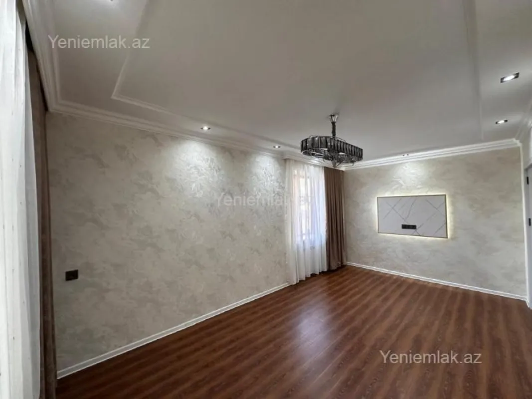 Satılır 2 otaqlı köhnə tikili 50 m²