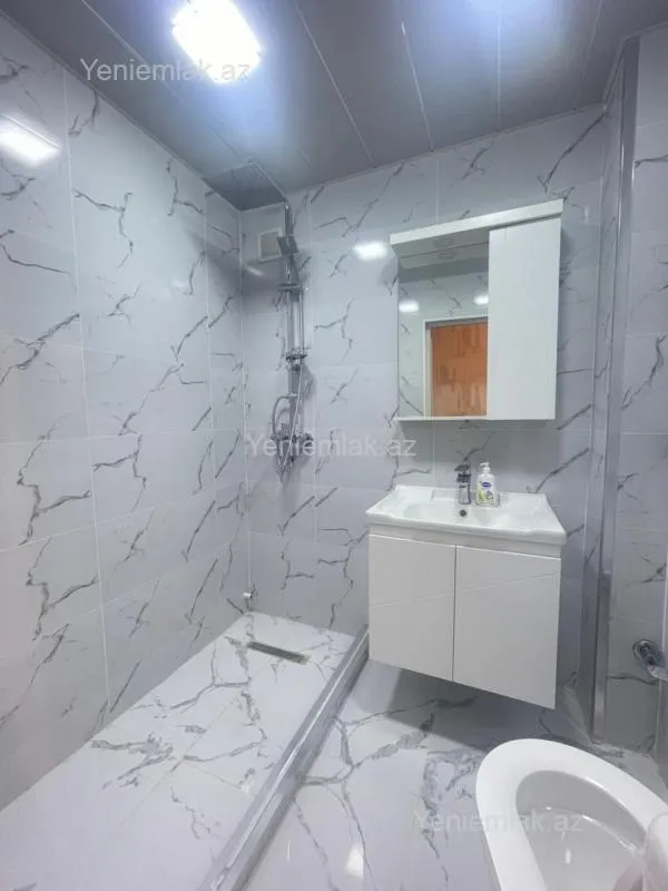 Satılır 3 otaqlı köhnə tikili 68 m²