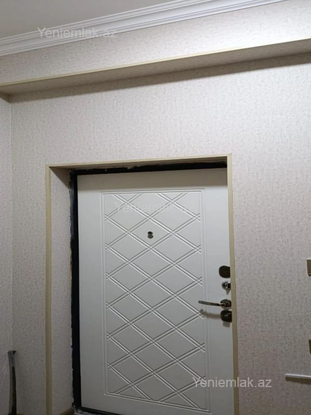 Satılır 3 otaqlı yeni tikili 80 m²