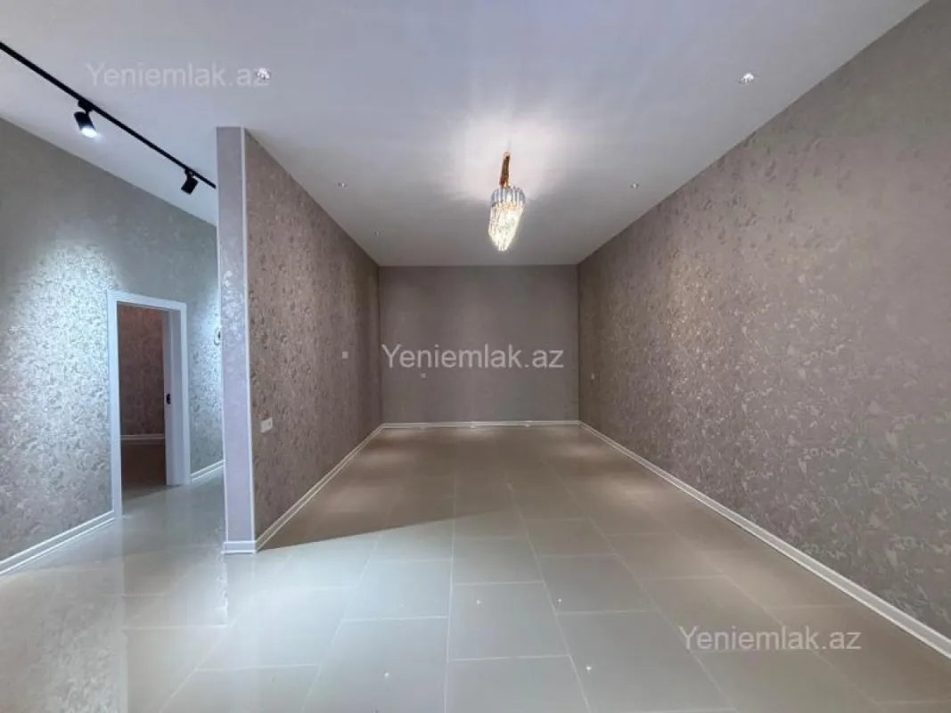 Satılır 4 otaqlı həyət evi 150 m²