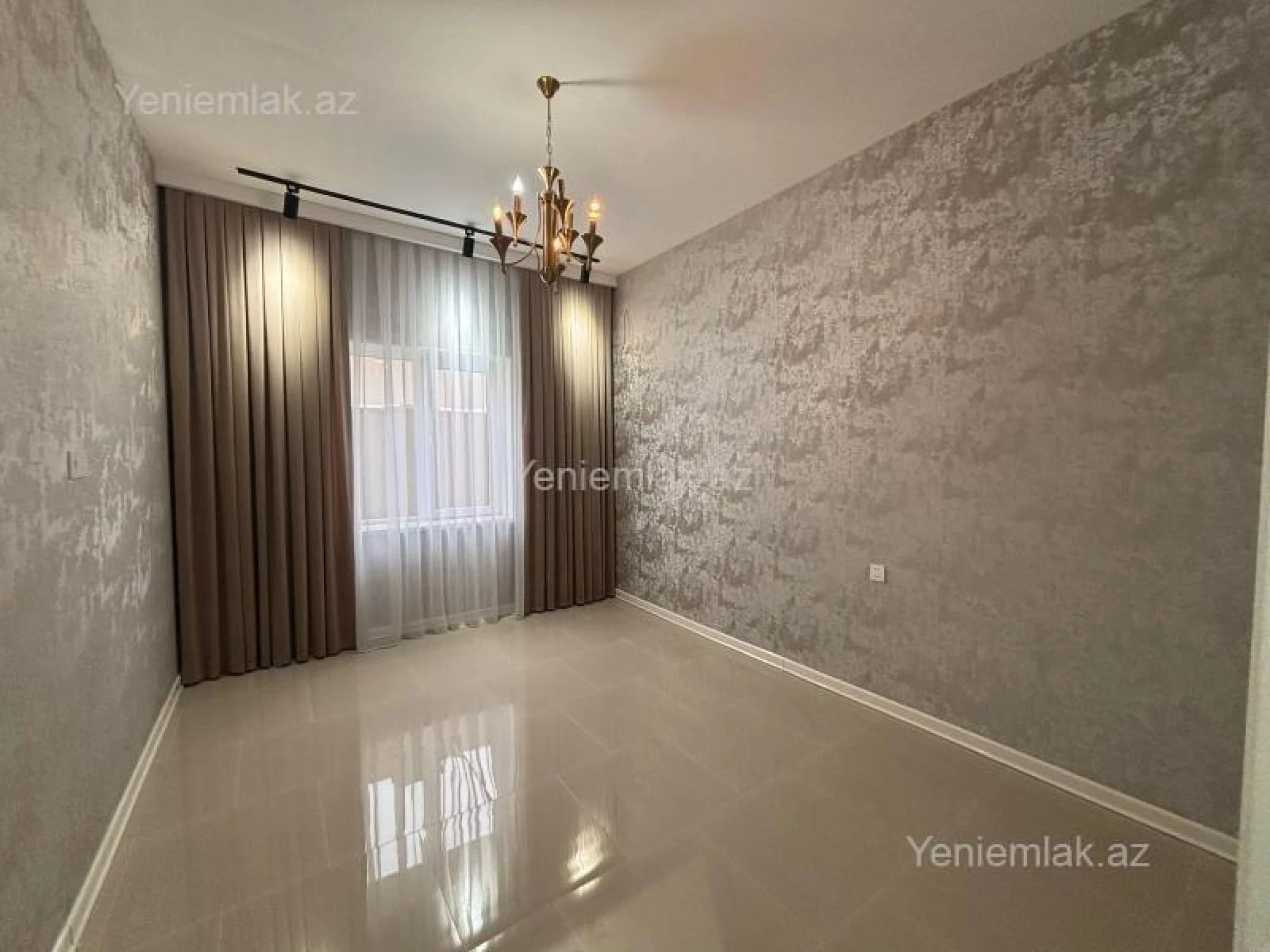 Satılır 4 otaqlı həyət evi 150 m²