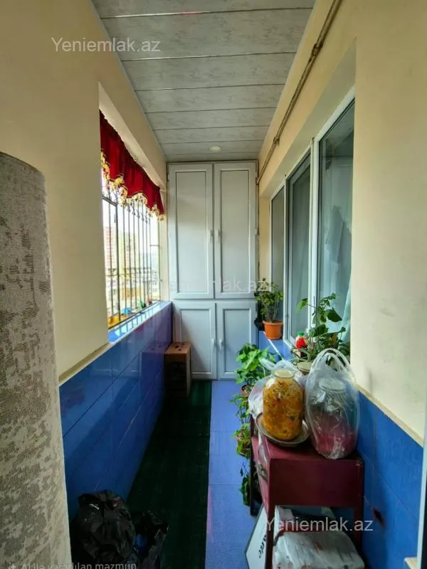 Satılır 3 otaqlı köhnə tikili 80 m²