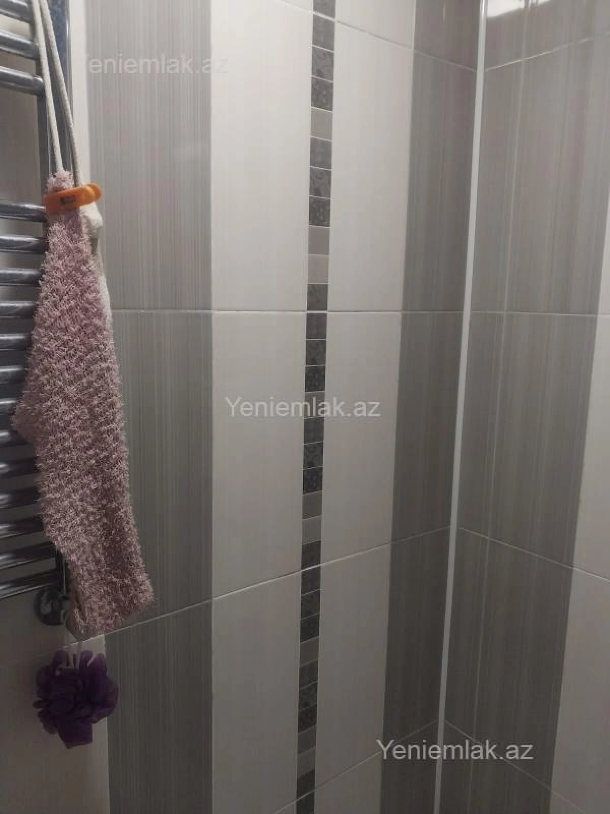 Satılır 4 otaqlı köhnə tikili 90 m²