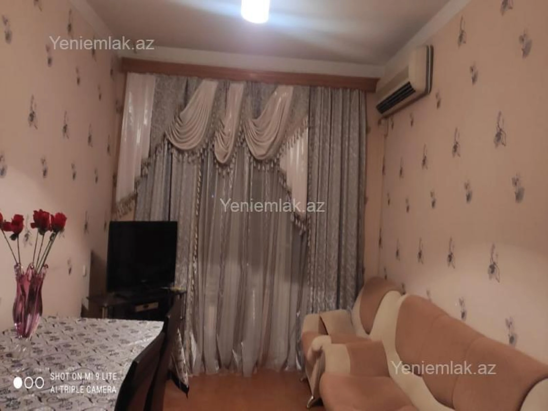 Satılır 3 otaqlı köhnə tikili 85 m²
