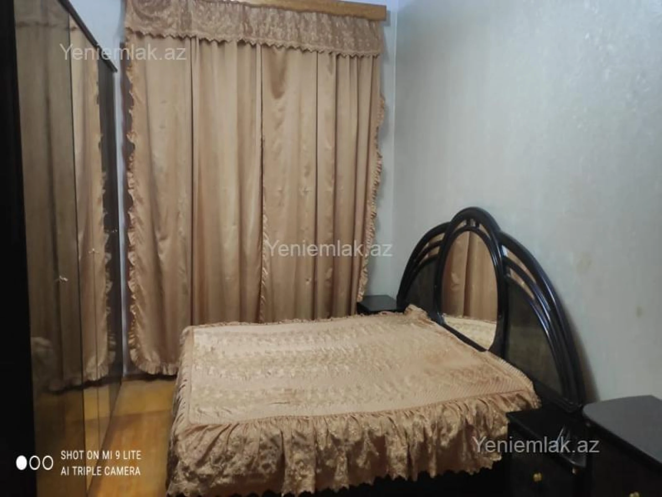 Satılır 3 otaqlı köhnə tikili 85 m²