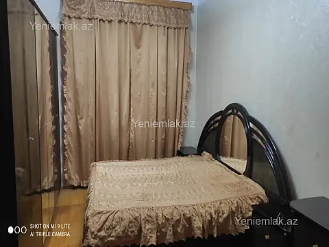 Satılır 3 otaqlı köhnə tikili 85 m²