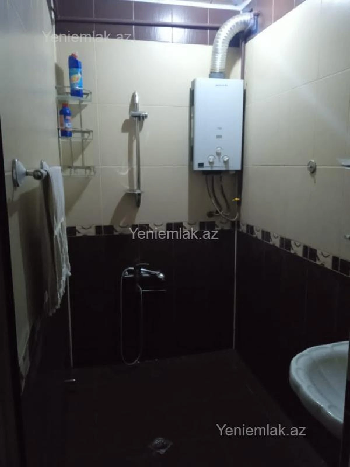 Satılır 3 otaqlı köhnə tikili 85 m²