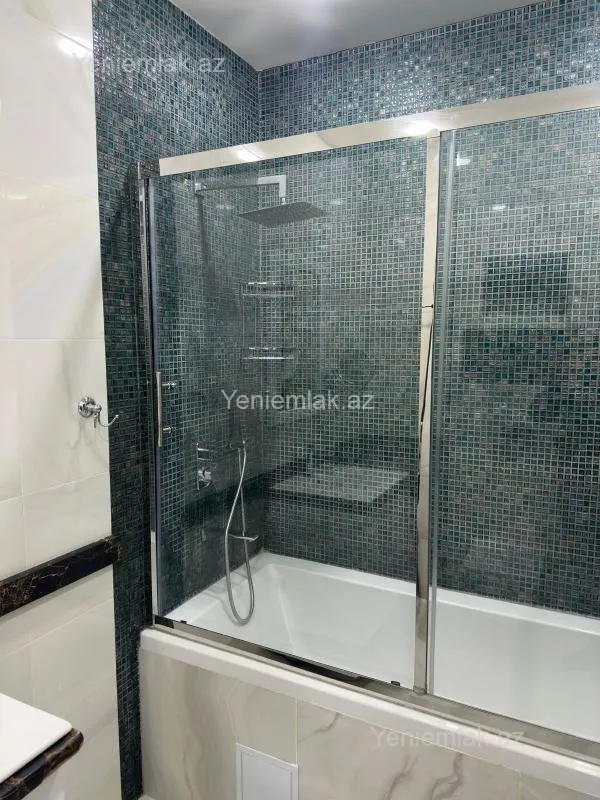 Satılır 3 otaqlı yeni tikili 98 m²