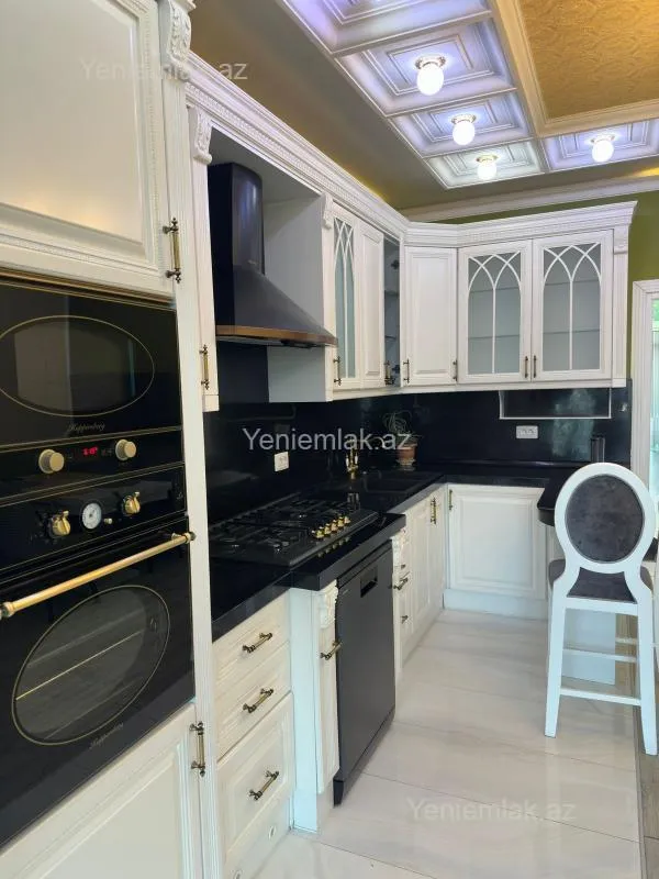 Satılır 3 otaqlı yeni tikili 98 m²