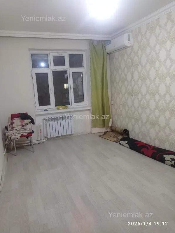 Satılır 2 otaqlı köhnə tikili 65 m²