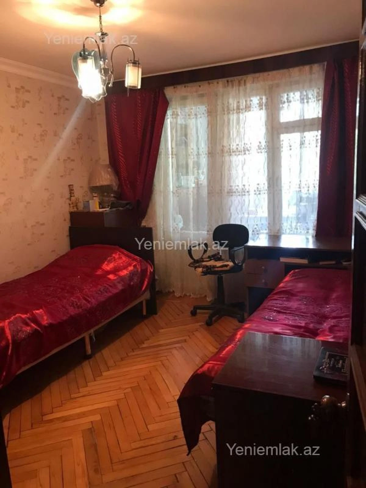 Satılır 3 otaqlı köhnə tikili 75 m²