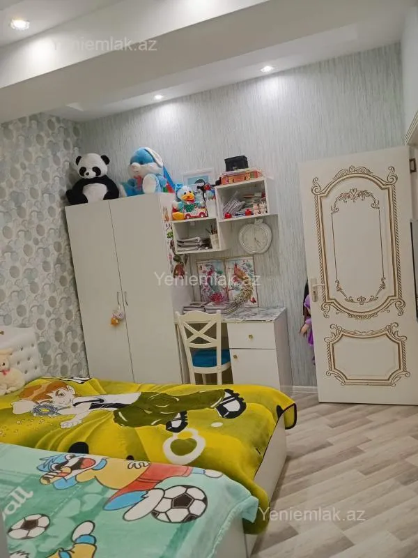 Satılır 4 otaqlı yeni tikili 105 m²