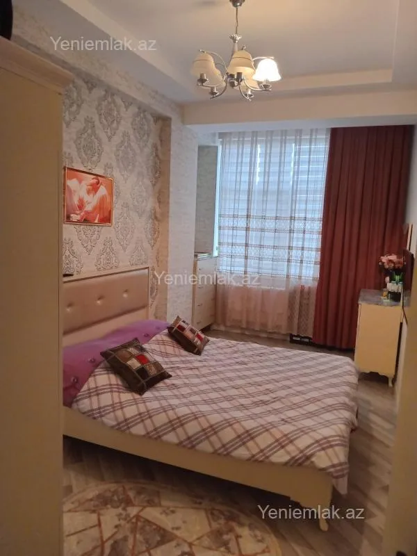 Satılır 4 otaqlı yeni tikili 105 m²