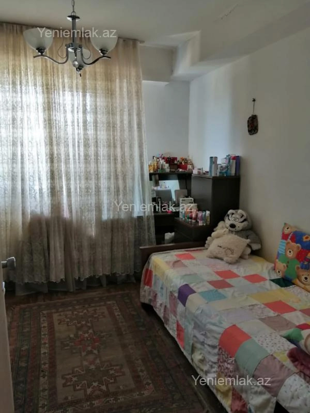 Satılır 3 otaqlı köhnə tikili 75 m²