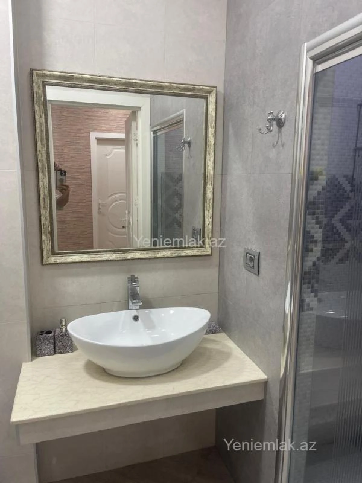 Satılır 3 otaqlı yeni tikili 101 m²