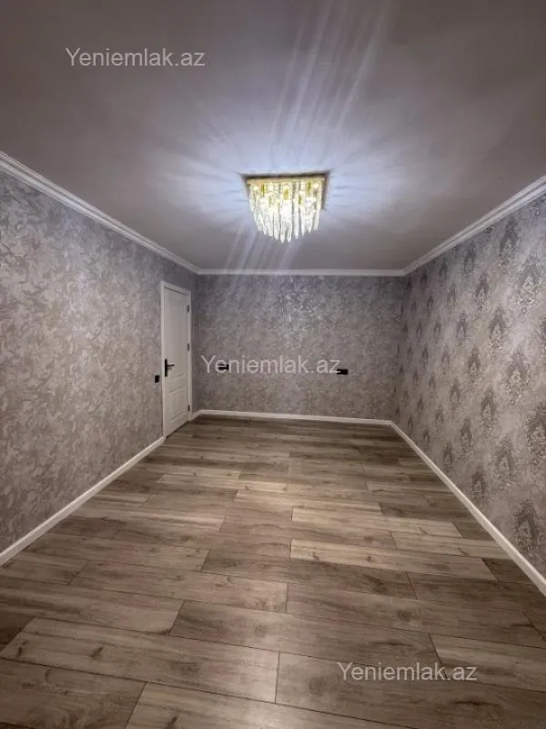 Satılır 3 otaqlı köhnə tikili 80 m²