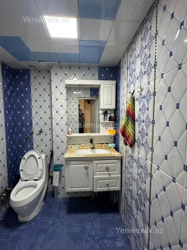 Satılır 3 otaqlı köhnə tikili 65 m²