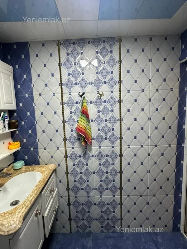 Satılır 3 otaqlı köhnə tikili 65 m²