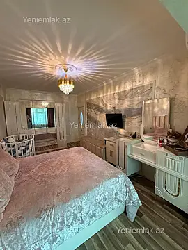 Satılır 3 otaqlı köhnə tikili 85 m²